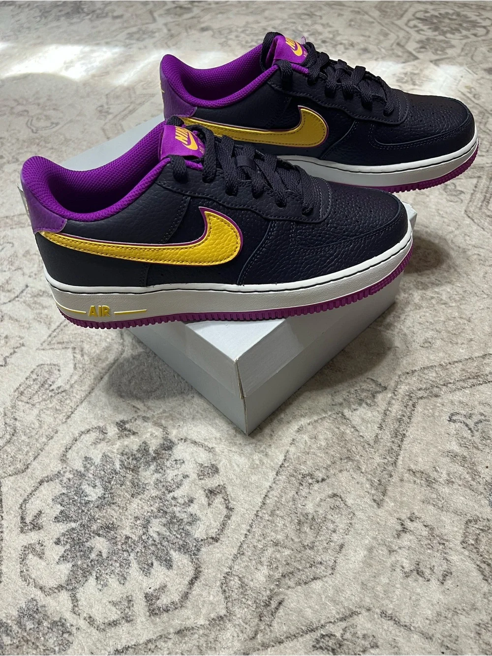 Nike Air Force 1 Low Lakers Alternate cave purple light bone vivid purple unisex